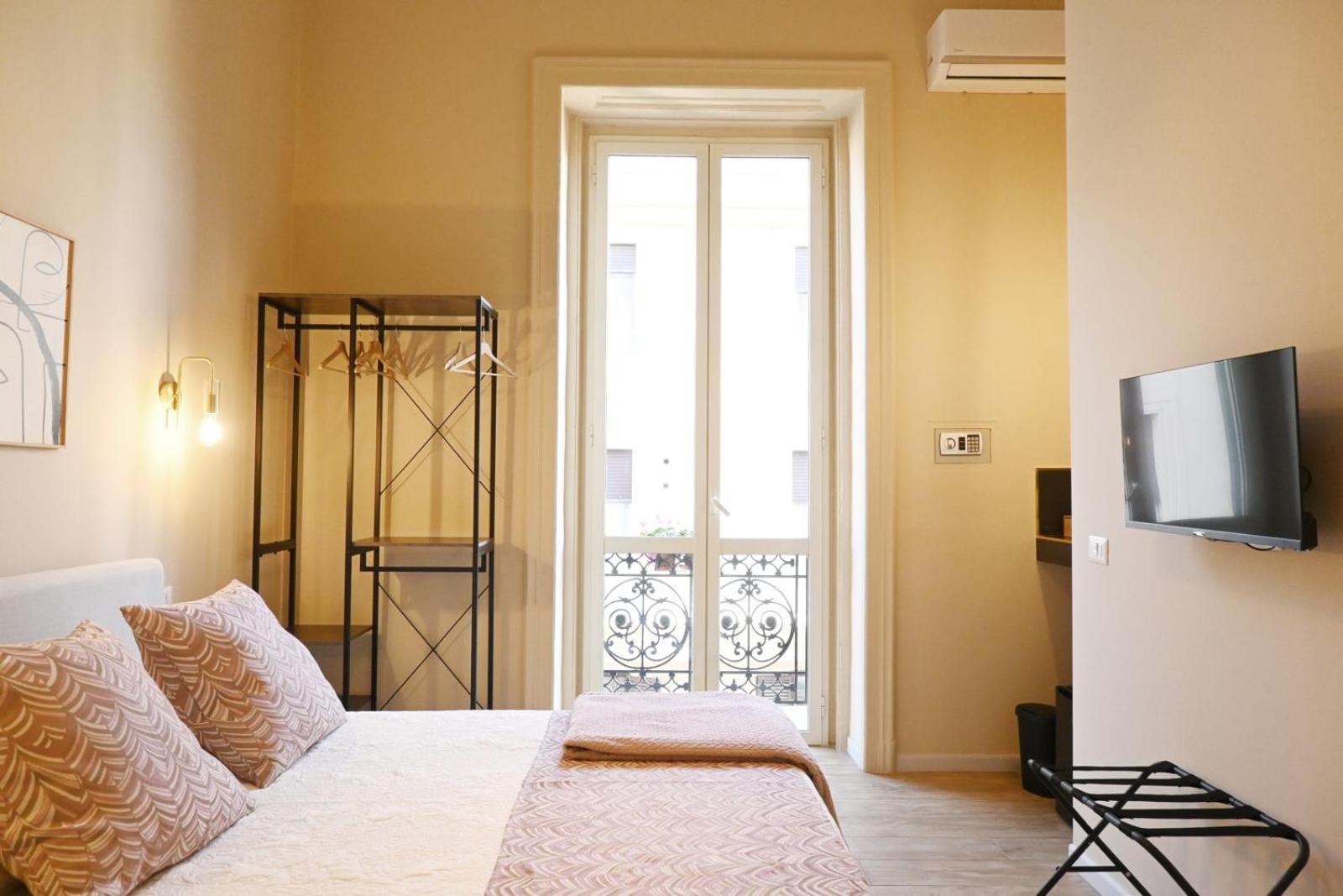 Bed and Breakfast Ta-49 Bed E Breakfast à Naples Extérieur photo