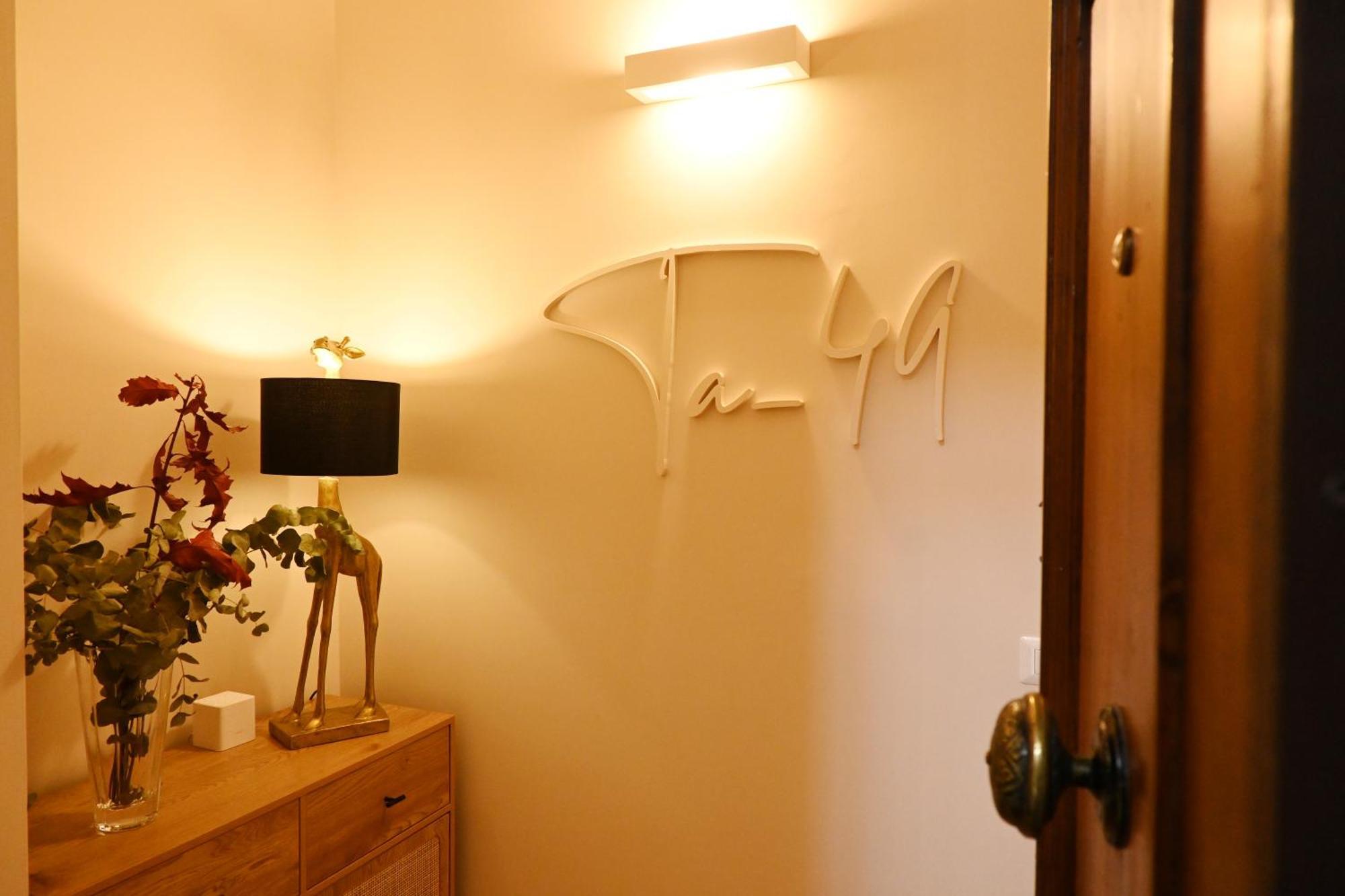 Bed and Breakfast Ta-49 Bed E Breakfast à Naples Extérieur photo