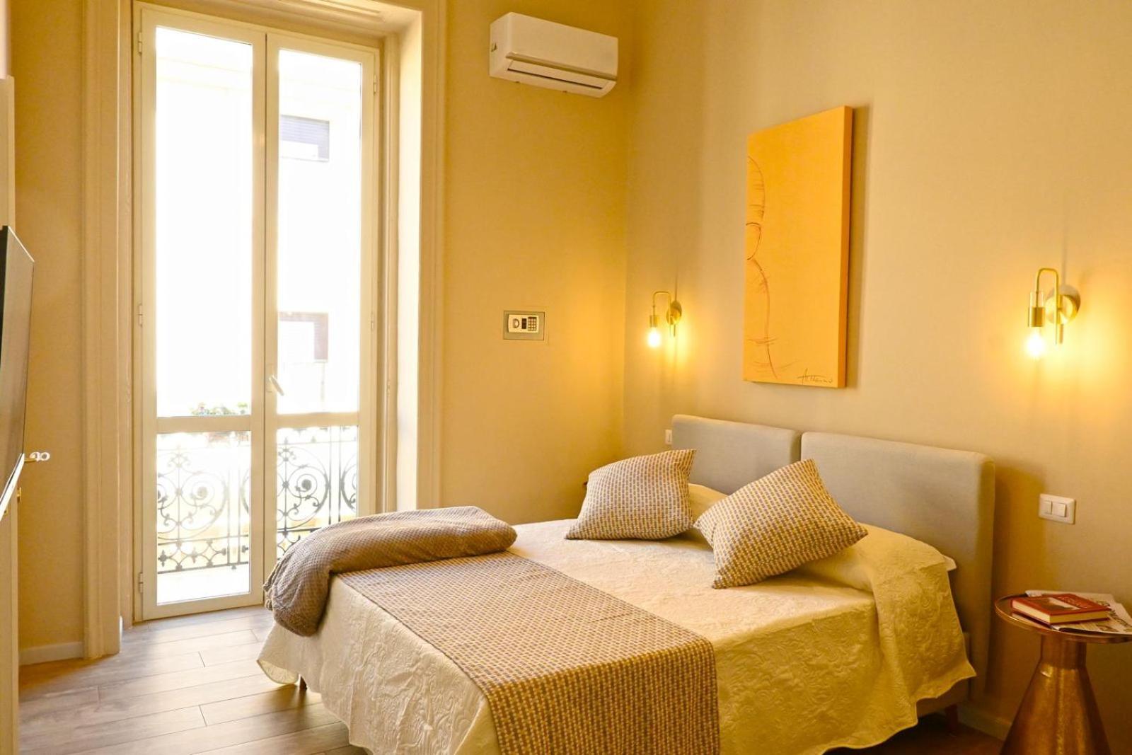 Bed and Breakfast Ta-49 Bed E Breakfast à Naples Extérieur photo