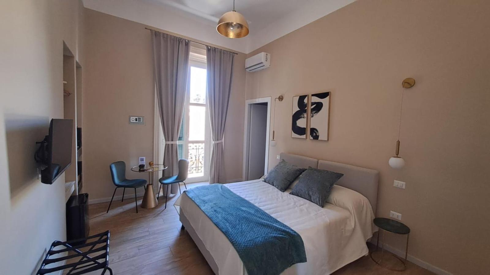 Bed and Breakfast Ta-49 Bed E Breakfast à Naples Extérieur photo