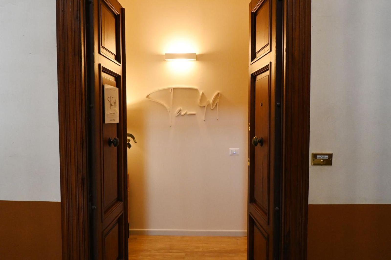 Bed and Breakfast Ta-49 Bed E Breakfast à Naples Extérieur photo